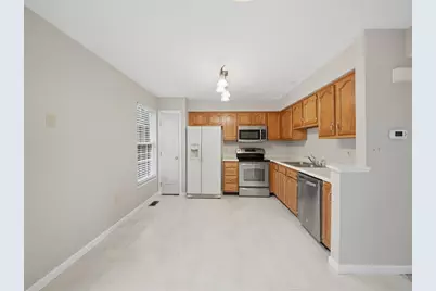 2755 Drake Ct, Hampton, PA 15044 - Photo 6