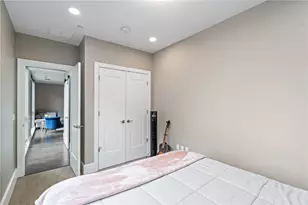 350 Oliver Ave, Downtown Pgh, PA 15222 - Photo 16