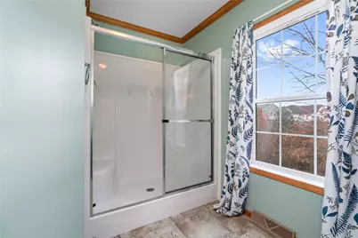 743 Slate Ave, Cranberry Township, PA 16066 - Photo 16