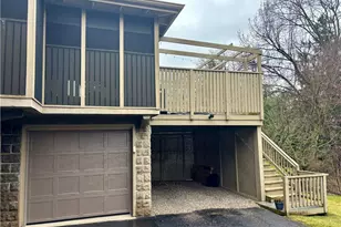 226 Park Entrance Dr, Pittsburgh, PA 15228 - Photo 16