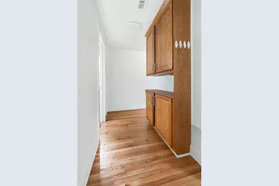 732 Orchard St, Scott Township, PA 15106 - Photo 14