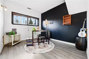 2878 Old Plank Rd, Neshannock Township, PA 16105 - Photo 10