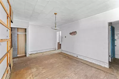 115 Hawkins Ave, Pittsburgh, PA 15214 - Photo 8