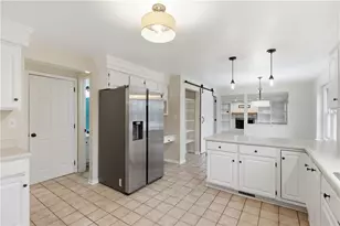 2356 Westgate Dr, Pittsburgh, PA 15237 - Photo 12