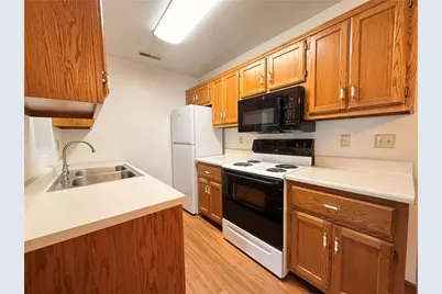 504 Holly Ct, Saxonburg Boro, PA 16056 - Photo 6