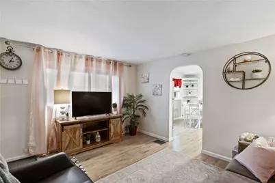 242 S Washington, Greensburg, PA 15601 - Photo 6