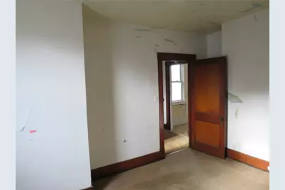 407 Linnview Ave, Pittsburgh, PA 15210 - Photo 4