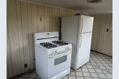 407 Linnview Ave, Pittsburgh, PA 15210 - Photo 16