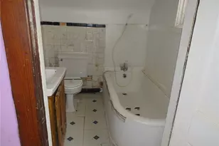 407 Linnview Ave, Pittsburgh, PA 15210 - Photo 24