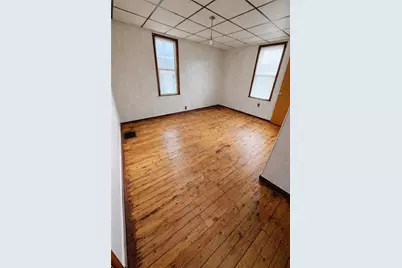 6 Pine St, Harrison Township, PA 15065 - Photo 8