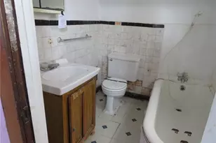 407 Linnview Ave, Pittsburgh, PA 15210 - Photo 24