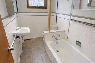 410 W 8th Ave, Tarentum, PA 15084 - Photo 10