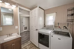 424 2nd Ave, Cadogan Township, PA 16212 - Photo 18