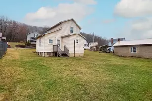 424 2nd Ave, Cadogan Township, PA 16212 - Photo 24