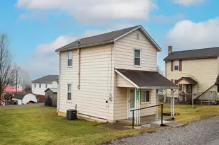 424 2nd Ave, Cadogan Township, PA 16212 - Photo 2