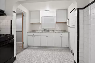 830 Elmwood St, Port Vue, PA 15133 - Photo 10