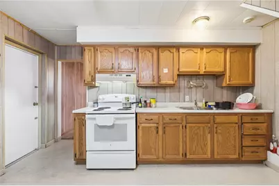 106 Kuchinic St, Peters Township, PA 15367 - Photo 8