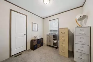 20 Parkvue Dr, Finleyville, PA 15332 - Photo 22