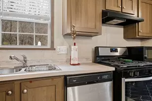 20 Parkvue Dr, Finleyville, PA 15332 - Photo 6