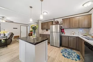 20 Parkvue Dr, Finleyville, PA 15332 - Photo 4