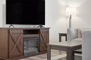 237 Truth Cir, Jackson Township, PA 16037 - Photo 8