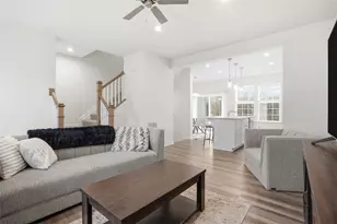 237 Truth Cir, Jackson Township, PA 16037 - Photo 12