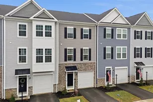 237 Truth Cir, Jackson Township, PA 16037 - Photo 4