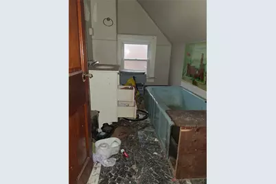 208 N Mulberry St Rear, New Castle, PA 16101 - Photo 4