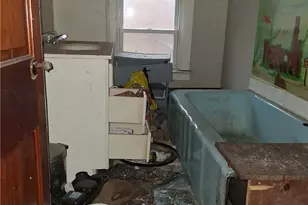 208 N Mulberry St Rear, New Castle, PA 16101 - Photo 4