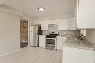 600 Indiana Ave, Monaca, PA 15061 - Photo 8