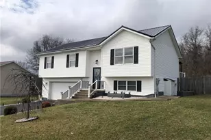 534 Madison Dr, Georges Township, PA 15478 - Photo 2