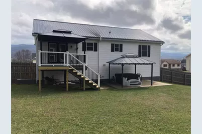 534 Madison Drive, Georges Township, PA 15478 - Photo 4