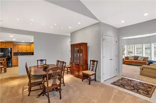 1303 Cherry Hill Dr, Collier Township, PA 15142 - Photo 10