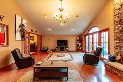 134 Kermiet Dr, Monaca, PA 15061 - Photo 14