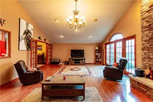 134 Kermiet Dr, Monaca, PA 15061 - Photo 14