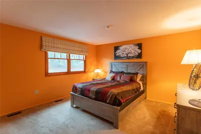 134 Kermiet Dr, Monaca, PA 15061 - Photo 16