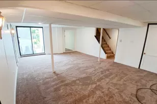 5054 Brownsville Rd, Pittsburgh, PA 15236 - Photo 16