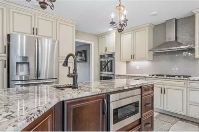 208 Murdock Way, Hempfield Township, PA 15601 - Photo 20