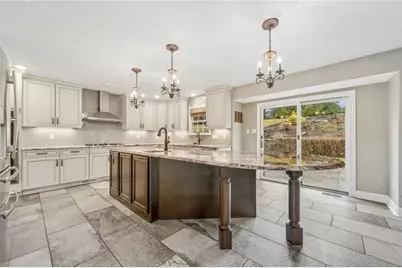 208 Murdock Way, Hempfield Township, PA 15601 - Photo 16