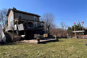 404 Triangle Dr, Kennedy Township, PA 15136 - Photo 10