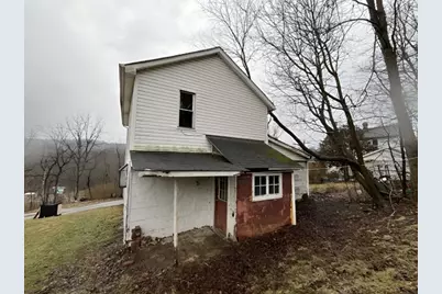 1027 Church St, Cowanshanock Township, PA 16250 - Photo 2
