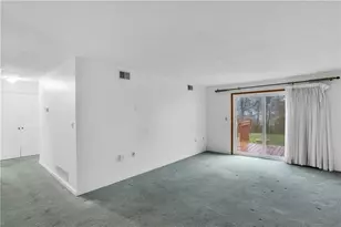 61 Strawberry Ln, Marshall, PA 15090 - Photo 8
