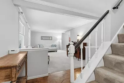 2377 Rexford Dr, Pittsburgh, PA 15241 - Photo 6