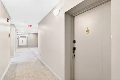 55 Highland Rd #504, Bethel Park, PA 15102 - Photo 6