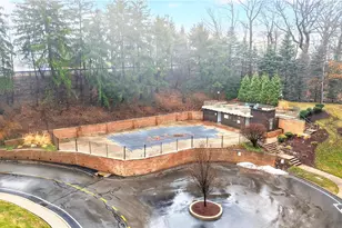 55 Highland Rd, Bethel Park, PA 15102 - Photo 32