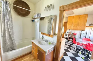 323 Franklin St, Slippery Rock, PA 16057 - Photo 6