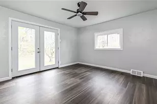 157 Clever Rd, Kennedy Township, PA 15136 - Photo 14