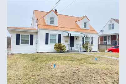 11 Washington Dr, Monessen, PA 15062 - Photo 2