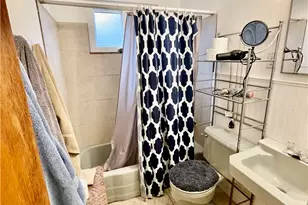 2100 Federal Street Ext, Pittsburgh, PA 15214 - Photo 10