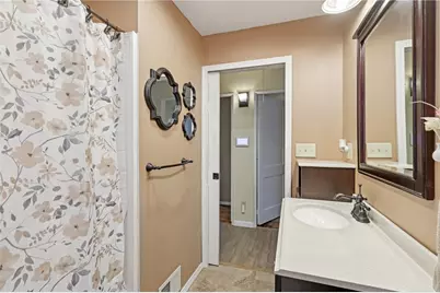 1613 Wooley Ave, New Castle, PA 16101 - Photo 18